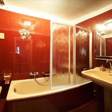 La Porta D'oriente Bed and breakfast 2*