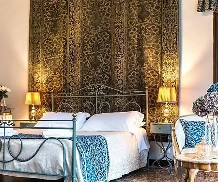 La Porta D'oriente Bed and breakfast 2*